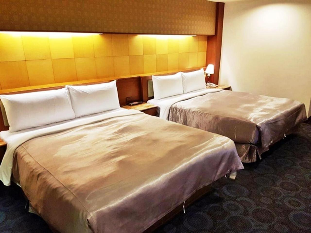 Jing Jing Holiday Hotel Kaohsiung Eksteriør billede